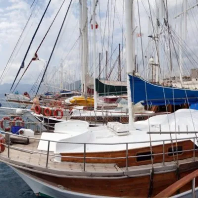 Geleneksel Ahşap Guletler